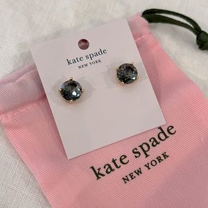 NWT Black/Diamond Gumdrop Stud Earrings